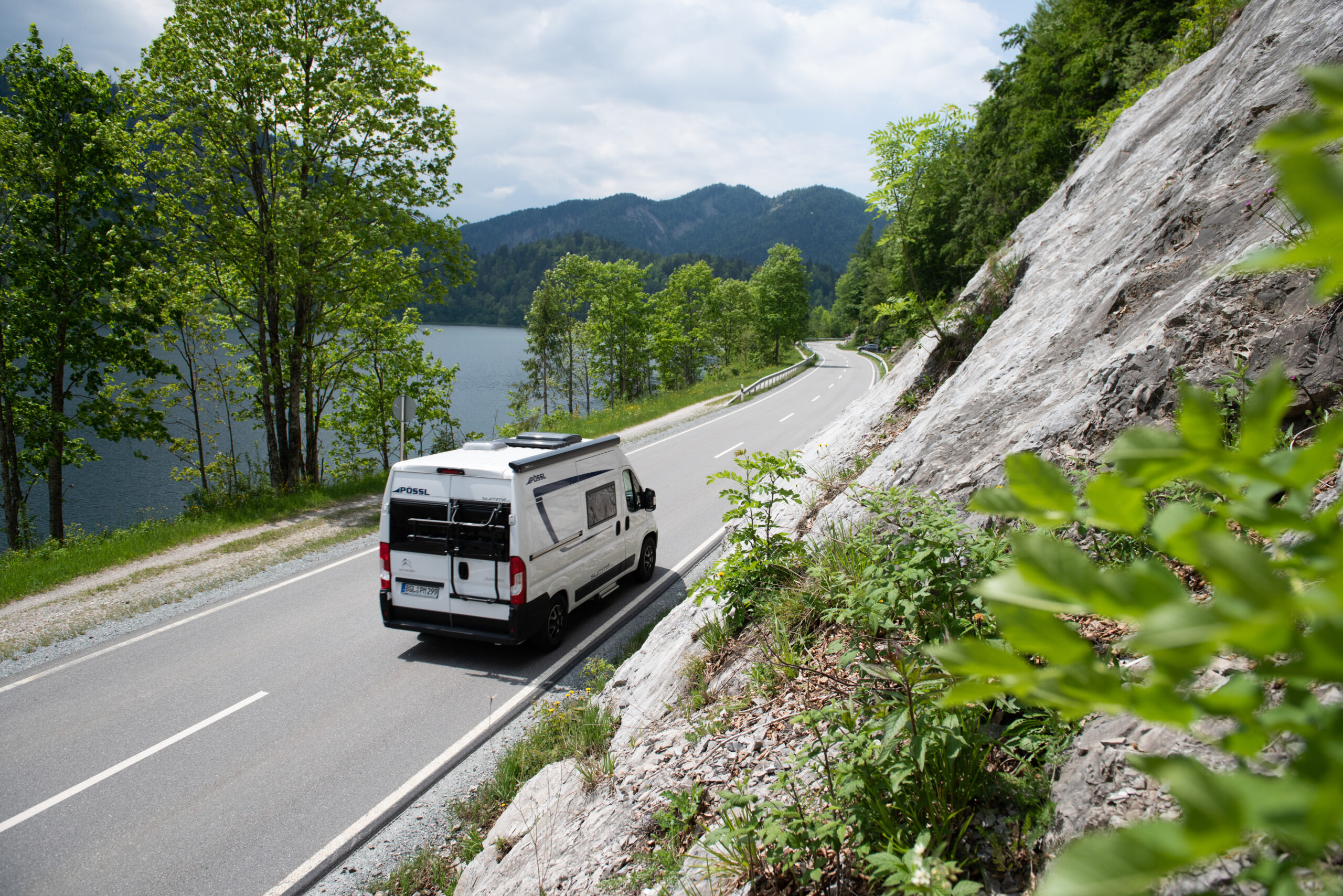 fourgons aménagés pössl